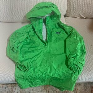 Patagonia Men’s Rain Jacket Green